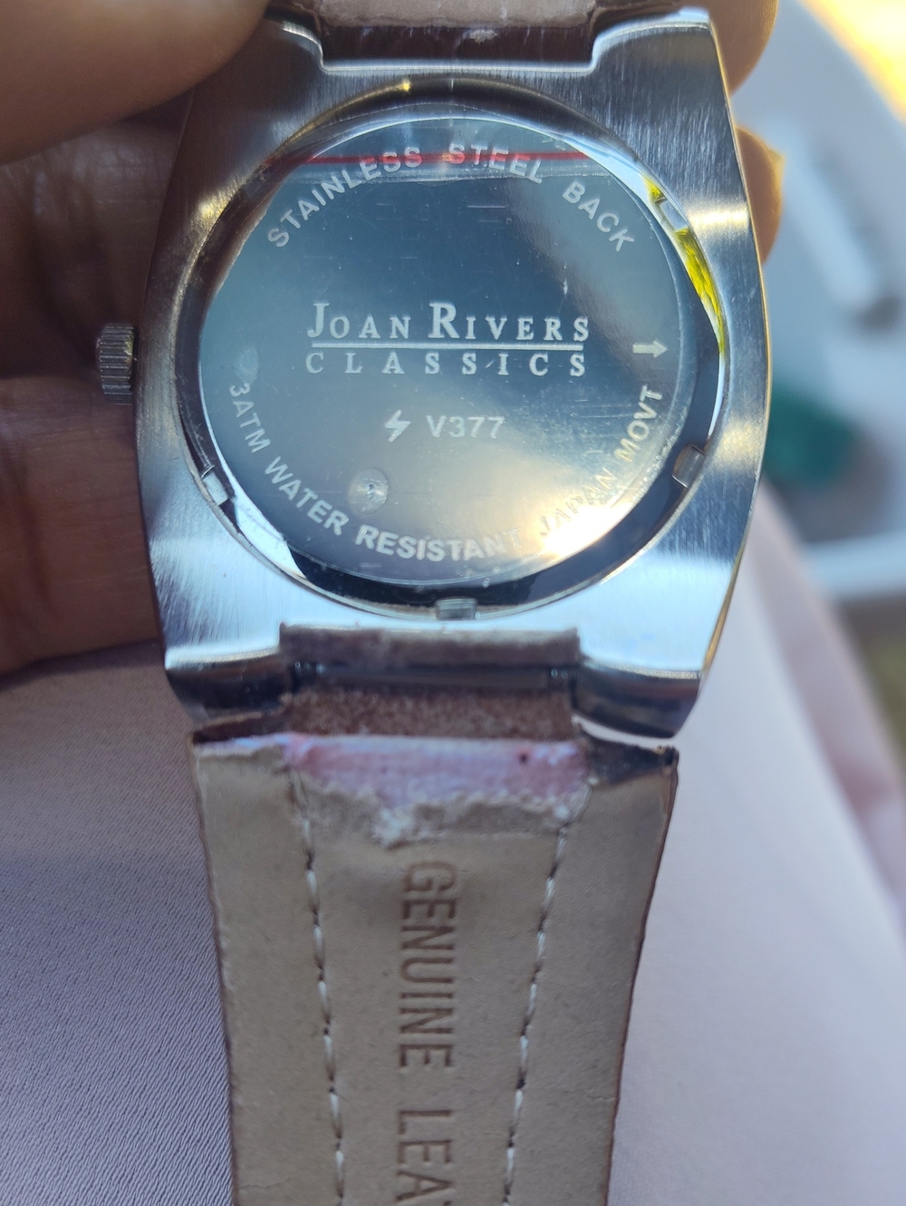 Watch - Picture 3 of 8
